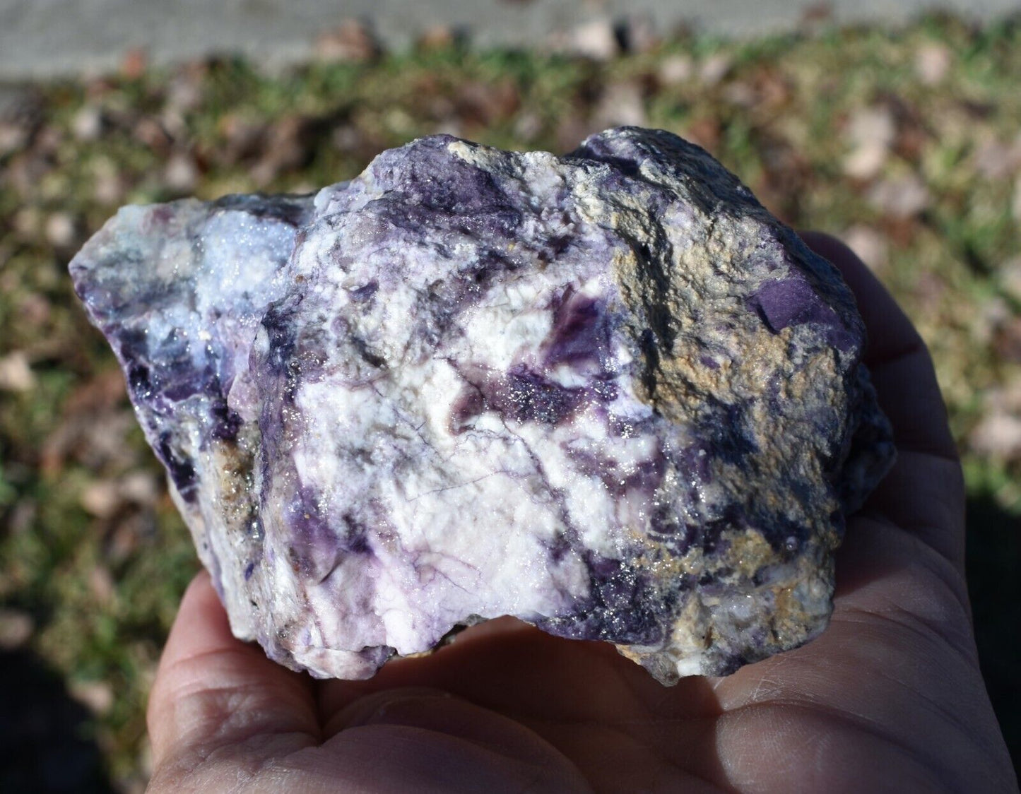 1.00 lb AA Rough Tiffany Stone (R-GR3)